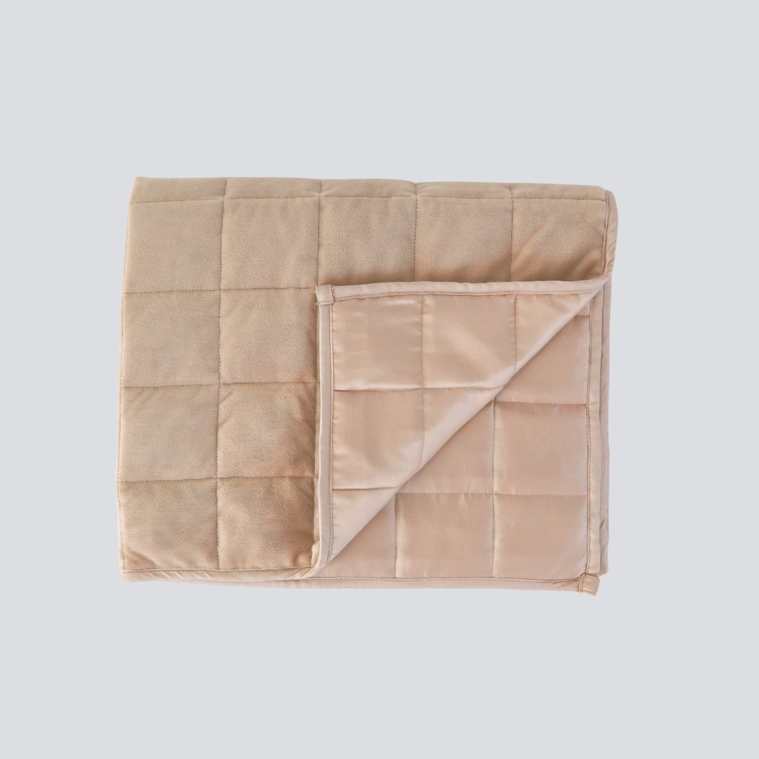 Aurea Weighted Anti-Anxiety Dog Blanket by Komu - Calming Relief | Reduces Stress | Thunder & Noises | Cooling Bamboo